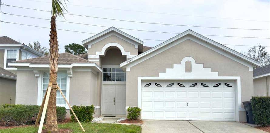 House in Kissimmee, Florida 3 bedrooms, 154.59 sq.m. № 1688127