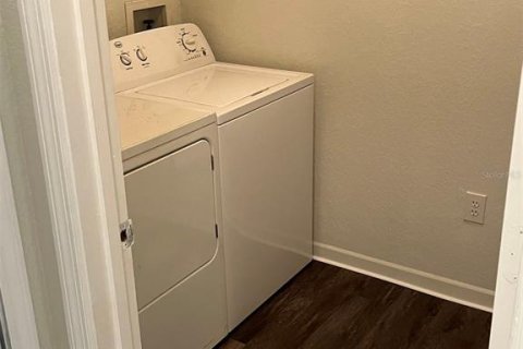 Condominio en alquiler en Tampa, Florida, 2 dormitorios, 95.88 m2 № 1631398 - foto 7