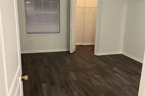 Condominio en alquiler en Tampa, Florida, 2 dormitorios, 95.88 m2 № 1631398 - foto 4