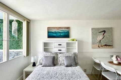 Condominio en alquiler en Miami Beach, Florida, 42.74 m2 № 1971255 - foto 5