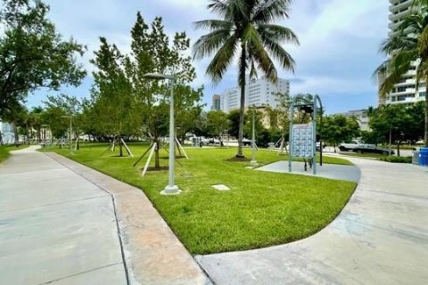 Condominio en alquiler en Miami Beach, Florida, 42.74 m2 № 1971255 - foto 13