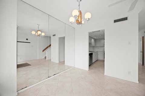 Copropriété à louer à Boca Raton, Floride: 2 chambres, 119.01 m2 № 2078541 - photo 7