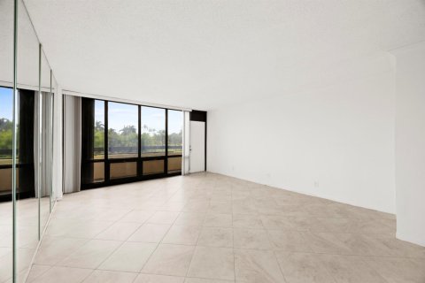 Copropriété à louer à Boca Raton, Floride: 2 chambres, 119.01 m2 № 2078541 - photo 10