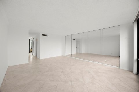 Copropriété à louer à Boca Raton, Floride: 2 chambres, 119.01 m2 № 2078541 - photo 15