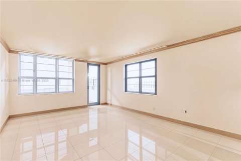 Condominio en venta en Miami Beach, Florida, 2 dormitorios, 110.55 m2 № 1788792 - foto 6