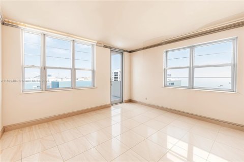Condominio en venta en Miami Beach, Florida, 2 dormitorios, 110.55 m2 № 1788792 - foto 8