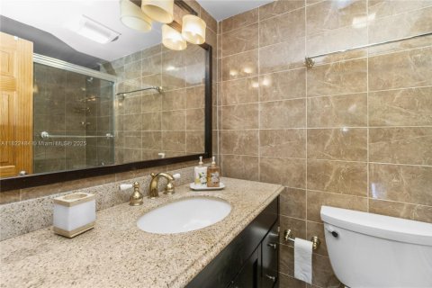 Condominio en venta en Miami Beach, Florida, 2 dormitorios, 110.55 m2 № 1788792 - foto 17