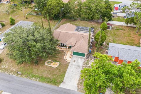 Casa en venta en Spring Hill, Florida, 3 dormitorios, 151.71 m2 № 1819373 - foto 3