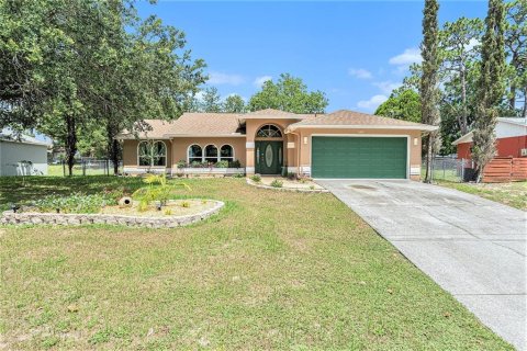 Casa en venta en Spring Hill, Florida, 3 dormitorios, 151.71 m2 № 1819373 - foto 1