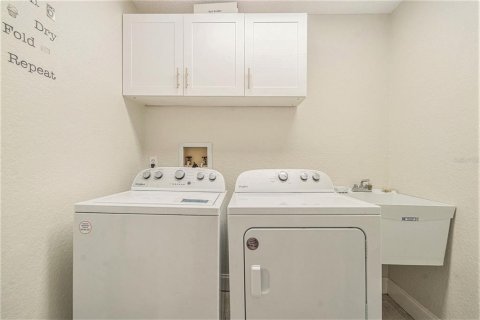 Casa en venta en Spring Hill, Florida, 3 dormitorios, 151.71 m2 № 1819373 - foto 22