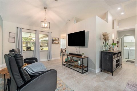 Casa en venta en Spring Hill, Florida, 3 dormitorios, 151.71 m2 № 1819373 - foto 10