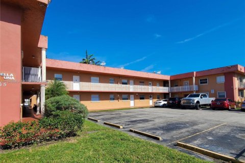 Снять в аренду кондоминиум в Хайалиа, Флорида 2 спальни, 74.04м2, № 2004696 - фото 5