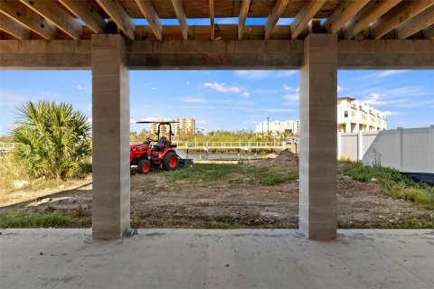 Купить виллу или дом в Нью-Порт-Ричи, Флорида 10 комнат, 285.86м2, № 2205421 - фото 28