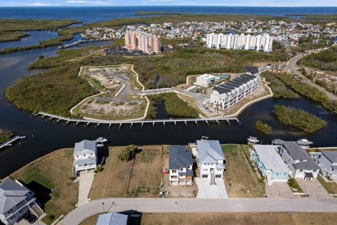 Купить виллу или дом в Нью-Порт-Ричи, Флорида 10 комнат, 285.86м2, № 2205421 - фото 6