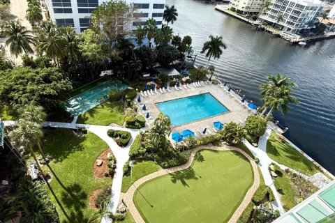 Condo in Fort Lauderdale, Florida, 3 bedrooms  № 2276145 - photo 15