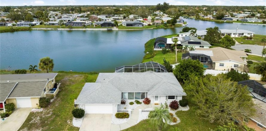 Villa ou maison à Venice, Floride 3 chambres, 153.75 m2 № 2424250