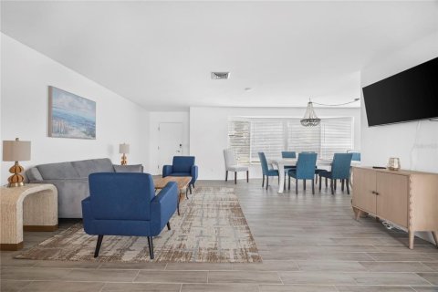 Villa ou maison à louer à Venice, Floride: 3 chambres, 153.75 m2 № 2424250 - photo 7