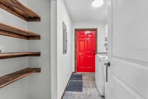 Casa en alquiler en Frostproof, Florida, 4 dormitorios, 172.43 m2 № 1782201 - foto 28