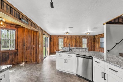 Casa en alquiler en Frostproof, Florida, 4 dormitorios, 172.43 m2 № 1782201 - foto 16