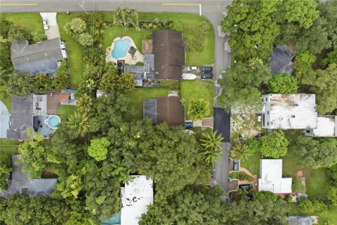 Купить виллу или дом в Дания-Бич, Флорида 2 спальни, 103.49м2, № 2292927 - фото 3