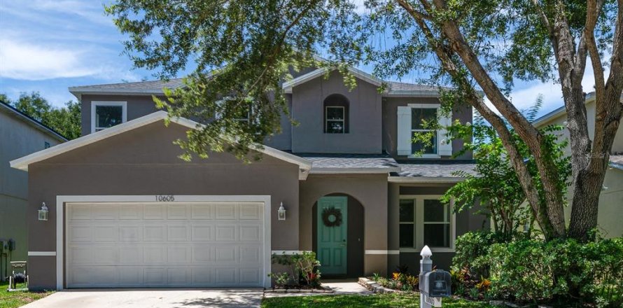 House in Riverview, Florida 4 bedrooms, 305.93 sq.m. № 1853254