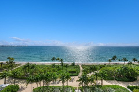 Copropriété à vendre à Bal Harbour, Floride: 3 chambres, 388.8 m2 № 2035033 - photo 14