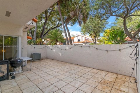 Touwnhouse à vendre à Miami, Floride: 3 chambres, 124.12 m2 № 1969711 - photo 28