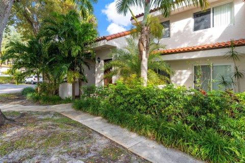 Touwnhouse à vendre à Miami, Floride: 3 chambres, 124.12 m2 № 1969711 - photo 3