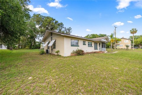 Casa en venta en Eustis, Florida, 4 dormitorios, 136.29 m2 № 1749265 - foto 6