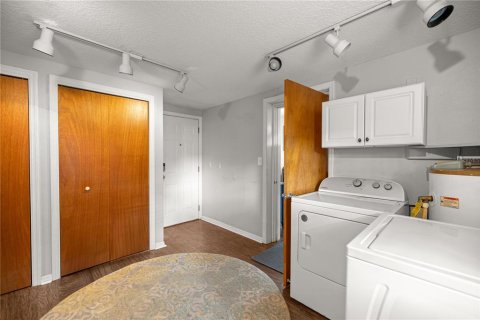 Casa en venta en Eustis, Florida, 4 dormitorios, 136.29 m2 № 1749265 - foto 27