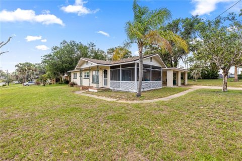 Casa en venta en Eustis, Florida, 4 dormitorios, 136.29 m2 № 1749265 - foto 3