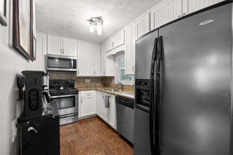 Casa en venta en Eustis, Florida, 4 dormitorios, 136.29 m2 № 1749265 - foto 23