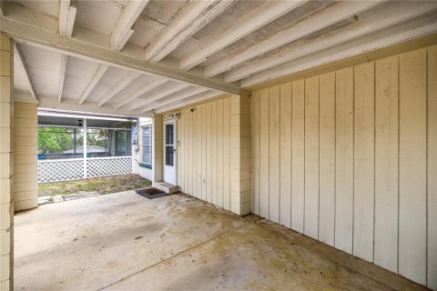Casa en venta en Eustis, Florida, 4 dormitorios, 136.29 m2 № 1749265 - foto 9