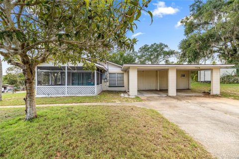 Casa en venta en Eustis, Florida, 4 dormitorios, 136.29 m2 № 1749265 - foto 4