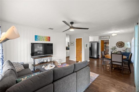 Casa en venta en Eustis, Florida, 4 dormitorios, 136.29 m2 № 1749265 - foto 19