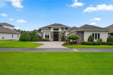 Villa ou maison à Gainesville, Floride 3 chambres, 349.87 m2 № 2330972