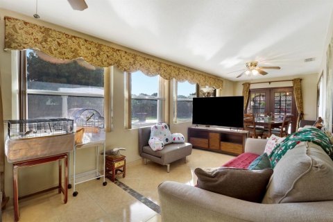 House in Palm Beach Gardens, Florida 4 bedrooms, 225.85 sq.m. № 2180893 - photo 4