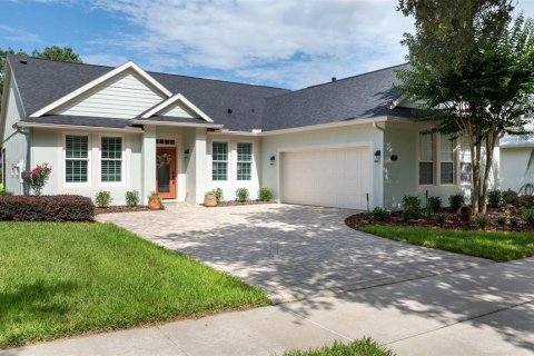 Casa en DeLand, Florida 3 dormitorios, 208.1 m2 № 2133376
