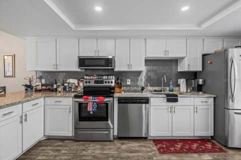 Townhouse in Clearwater, Florida 3 bedrooms, 134.71 sq.m. № 1637581 - photo 16