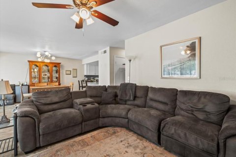 Townhouse in Clearwater, Florida 3 bedrooms, 134.71 sq.m. № 1637581 - photo 11