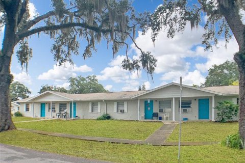 Apartamento en alquiler en Leesburg, Florida, 2 dormitorios, 69.77 m2 № 1901708 - foto 1