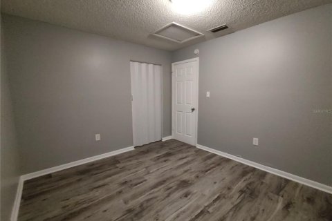Apartamento en alquiler en Leesburg, Florida, 2 dormitorios, 69.77 m2 № 1901708 - foto 13