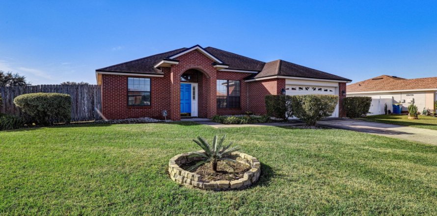 Villa ou maison à Jacksonville, Floride 4 chambres, 166.67 m2 № 883039