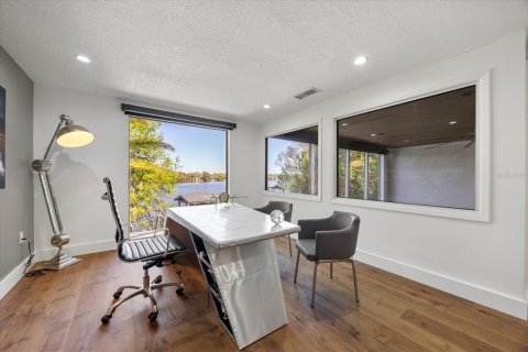 Casa en venta en Winter Park, Florida, 4 dormitorios, 371.61 m2 № 1581839 - foto 25