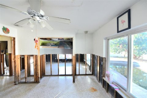 House in Dunedin, Florida 2 bedrooms, 105.26 sq.m. № 1448078 - photo 25