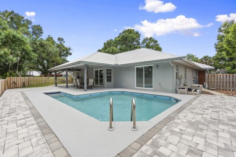 House in Vero Beach, Florida 4 bedrooms, 181.25 sq.m. № 2086301 - photo 28