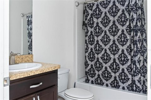Casa en venta en Winter Haven, Florida, 5 dormitorios, 239.41 m2 № 2167219 - foto 10