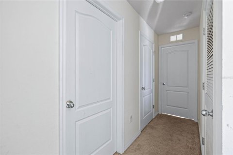 Casa en venta en Winter Haven, Florida, 5 dormitorios, 239.41 m2 № 2167219 - foto 20