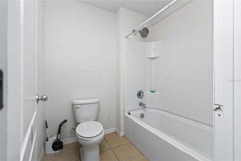 Casa en venta en Winter Haven, Florida, 5 dormitorios, 239.41 m2 № 2167219 - foto 25