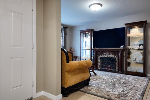 Casa en venta en Spring Hill, Florida, 4 dormitorios, 208.1 m2 № 1796850 - foto 13